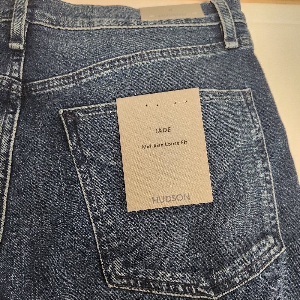 Hudson Jade distressed jeans size 30×30 raw hem Mid-Rise Loose fit - Picture 7 of 13